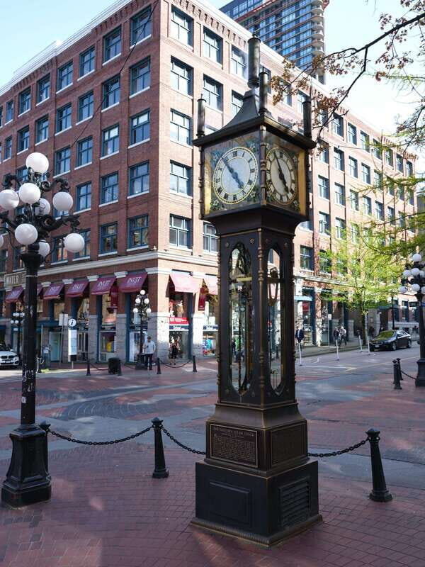 Vancouver: Granville Island, Canada Place, Suspension Bridge - Transportation and Logistics