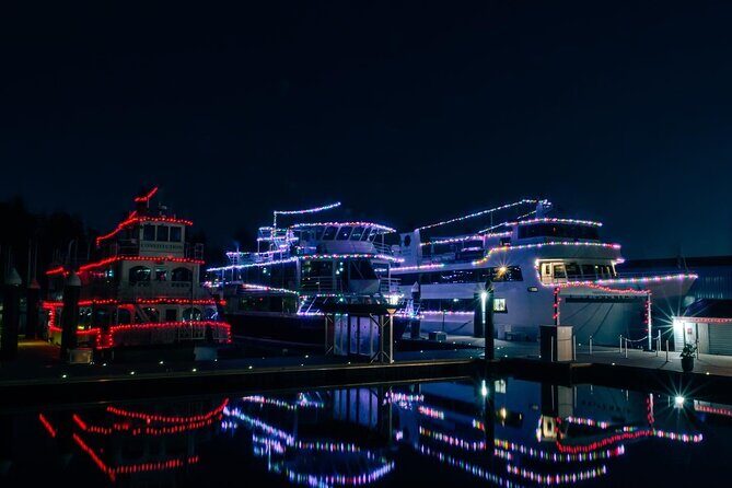 Vancouver Holiday Festive Dinner Cruises - What to Expect on the Vancouver Holiday Festive Dinner Cruise
