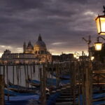 Venice: Night Guided Walking Tour of the City's Highlights - Who Should Consider This Tour?