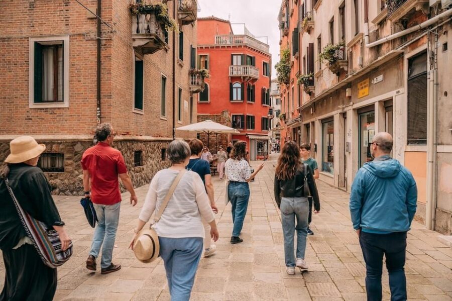Venice: Off-the-Beaten-Path Small-group Walking Tour - Why This Tour Works Well