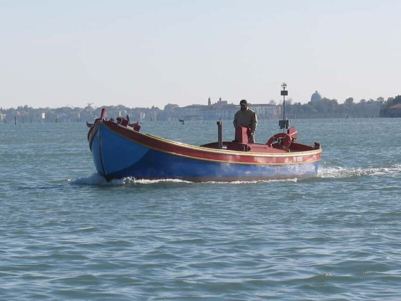 Venice: Secret Lagoon Cruise on a Traditional Boat - Detailed Breakdown of the Itinerary