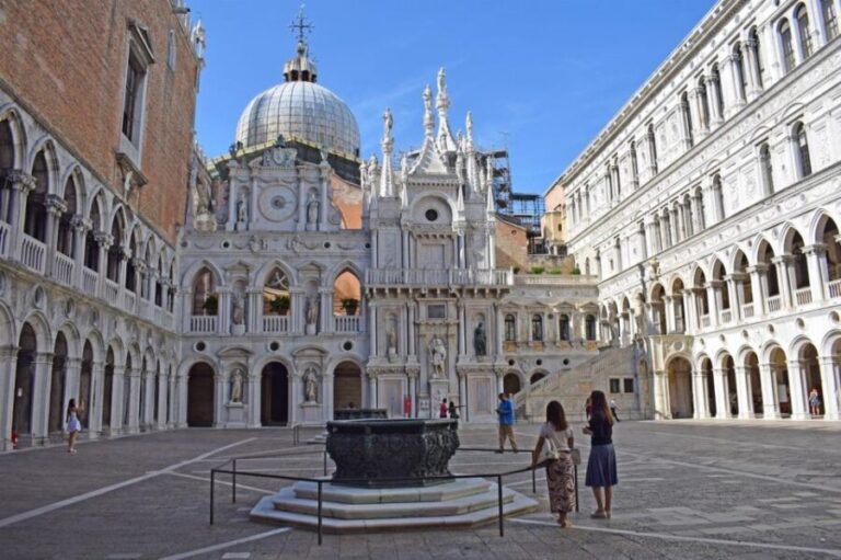 Venice: St. Mark's Basilica, Doge's Palace and Glass Factory - The Practical Details