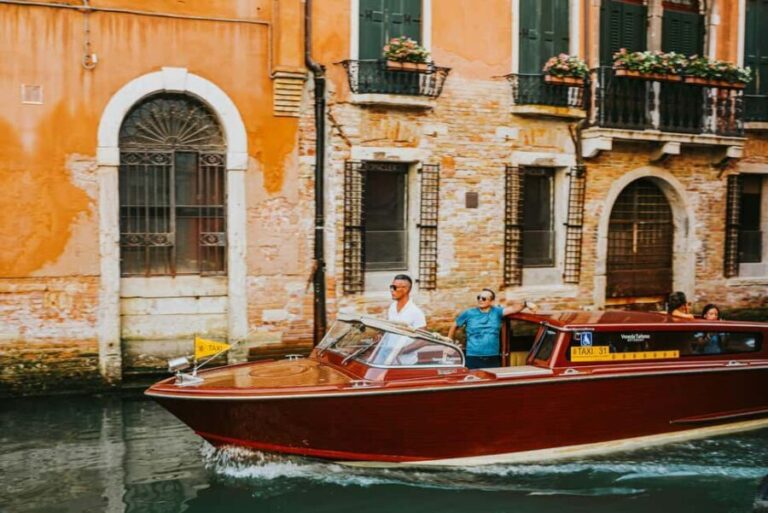 Venice: St. Mark's Basilica, Murano and Doge's Palace option - An In-Depth Look at the Tour Experience