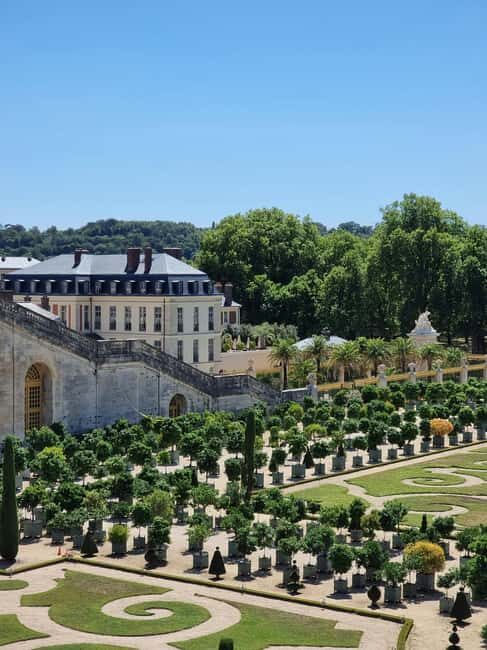 Versailles: 1.5 Private Horseback Garden Ride + Lunch - A Luxurious Way to Discover Versailles