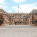Versailles: Palace and Marie Antoinette's Hamlet Guided Tour - Who Should Consider This Tour?