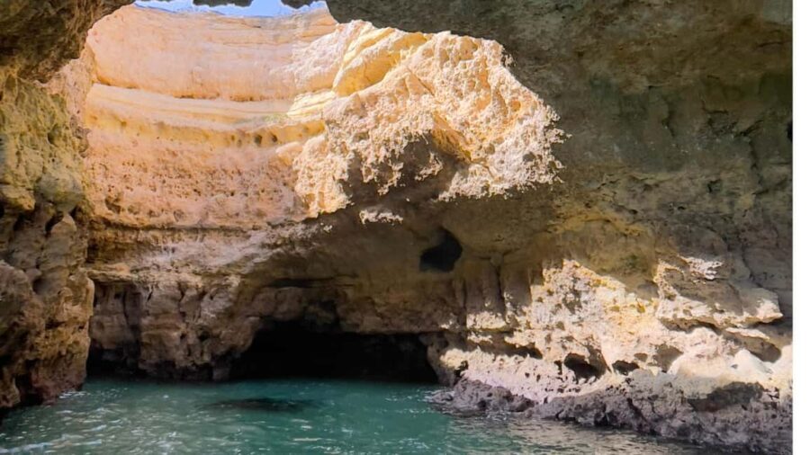 Vilamoura: Private Boat Tour Benagil Cave and Marinha Beach - Navigation and Route