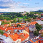 Vilnius: Express Walk with a Local in 60 minutes - Who Is This Tour Best For?