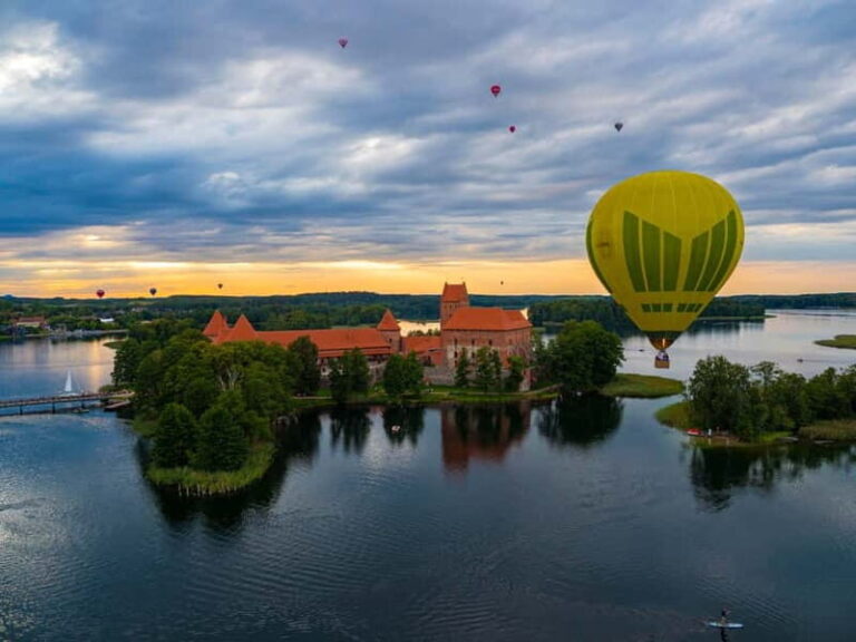 Vilnius: Hot Air Balloon Flight over Vilnius or Trakai - Experience Quality and Value