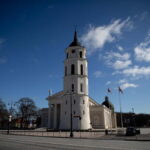 Vilnius: Private Half-Day City Tour by Minivan - The Itinerary: A Well-Curated Journey