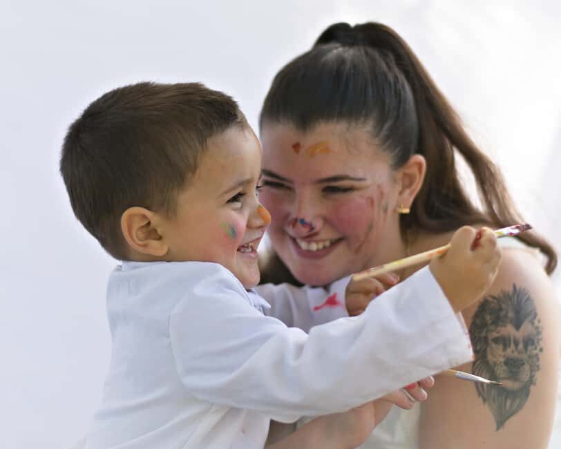 Viseu District: Romantic or Family Photoshoot Experience - What to Expect from the Painting and Photoshoot Experience