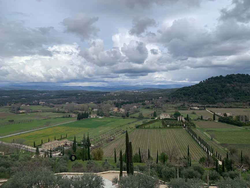 Visit the most beautiful villages of the Luberon in Provence by minibus! - The Itinerary in Detail