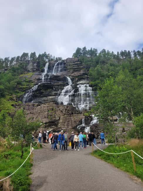 Voss: Tvindefossen Waterfalls Gudvangen & Flam Tour - Introduction to the Tour Experience
