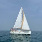 Votre voilier avec capitaine pour naviguer et vous baigner - The Itinerary Breakdown