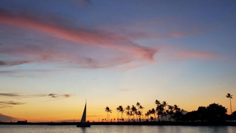 Waikiki: Friday Night Fireworks Catamaran Sail - Final Thoughts: Who Should Consider This Tour?