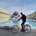 Wake Up with Valencia: Morning Bike Tour of City Highlights - Historic Squares and Religious Landmarks