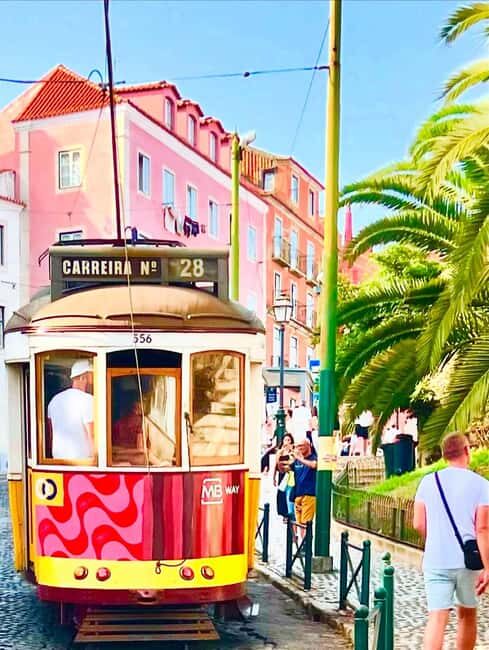 Walking Tour: Alfama History with Annie & Dog Lilly (Lisbon) - Why This Tour Works for You