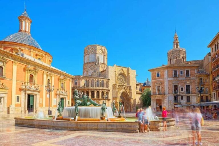 Walking Tour in Valencia - The Experience in Detail