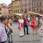 Warsaw: Old Town Walking Tour with Vistula River Cruise - Transition to Modern Warsaw