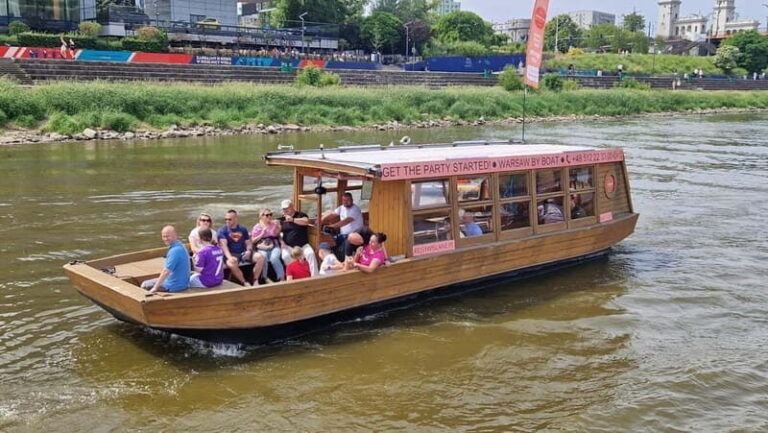 Warsaw: Private Cruise on the Vistula River - Customization and Extras