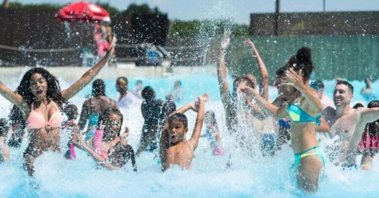 West Palm Beach: Rapids Waterpark Entry - Who Should Consider This Tour?