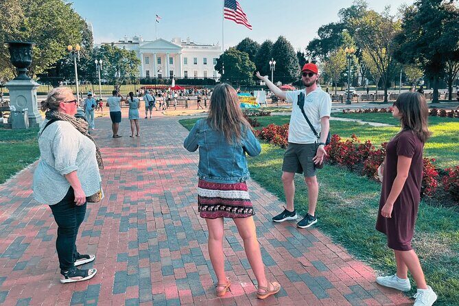 White House at Night: Scandals, Murder, Politics Adults Only Tour - Who Should Book This Tour?