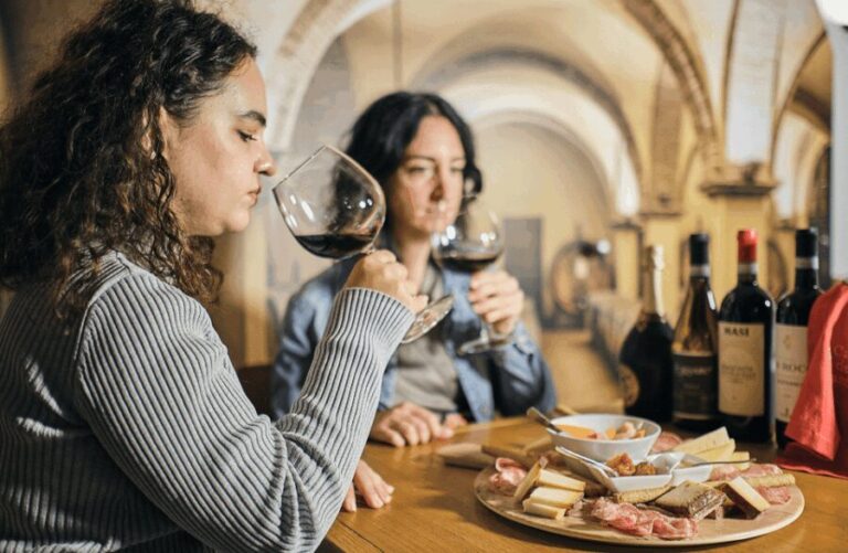 Wine Tasting near the Aquarium of Genoa - Who Will Love This Tour?