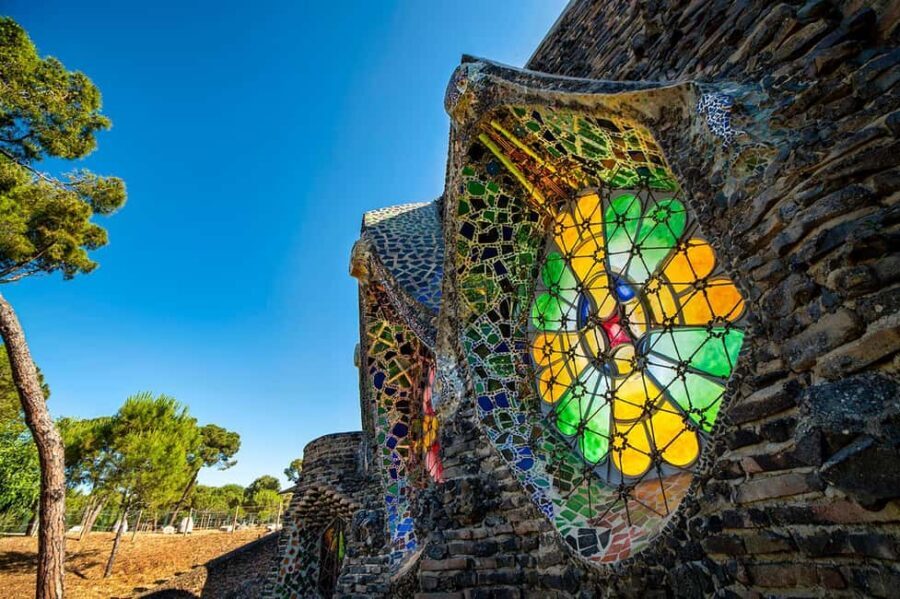 Wines & Wonders: Gaudís Hidden Gems - What Makes This Tour Stand Out