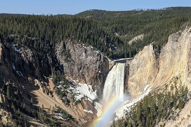 Wonders of Yellowstone Lower Loop Private Tour with Lunch - An In-Depth Look at the Itinerary
