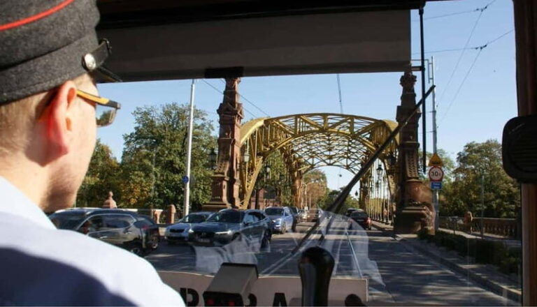 Wroclaw: Private Tour by smal Historic Tram 1,5h 13-16 seats - The Value of This Experience