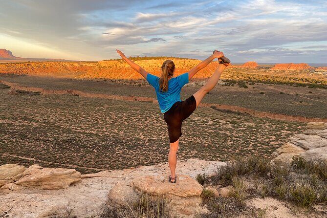 YOU DRIVE!! Visit Unique Inchworm Arch - 5 Hr UTV Tour - Diving Into the Details: What This Tour Is All About