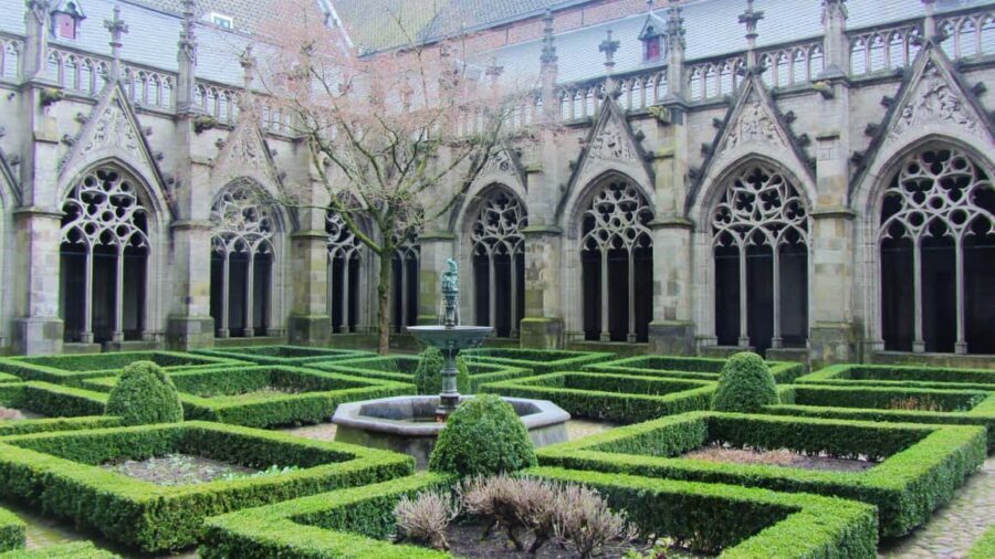 Your Own Utrecht Tour: Quest for mysteries and treasures - FAQ