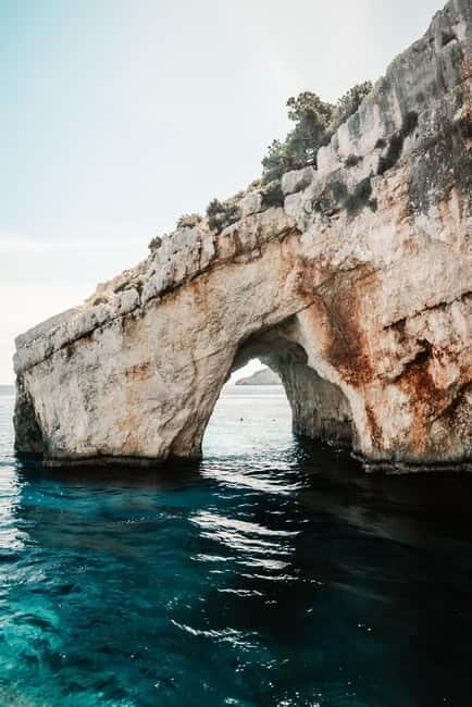 Zakynthos: Shipwreck, Blue Caves and Highlights Tour - The Itinerary Breakdown