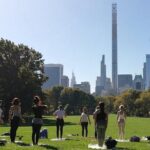 1 Hour Group Yoga Class in Central Park - Practicing Yoga in Central Park: A Closer Look