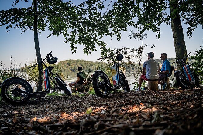 2-hour walk - Castles and vineyards - Why This Tour Works Well