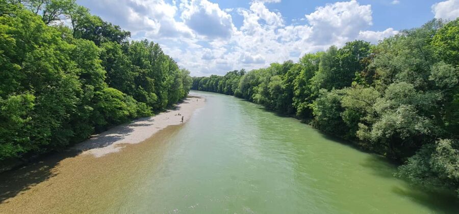 2 Hours Best of München Sightseeings Tour - The Guide and Experience