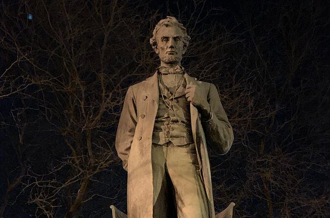 2 hours Private Evening Walking Tour with the Ghosts of Chicago - Who Should Book This Tour?  