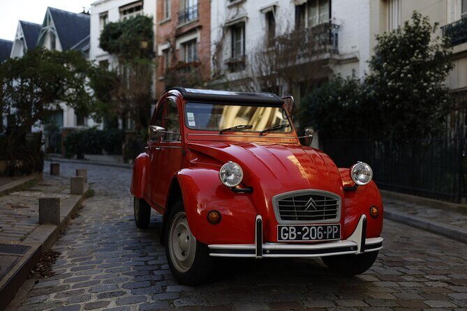 2cv Paris tours Saint Germain Quarter Cabaret Ticket Experience - Practical Details & Tips