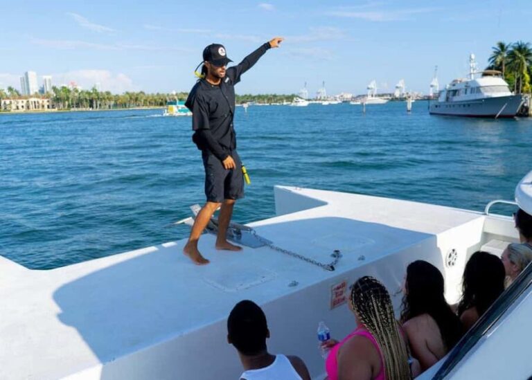 3 Hour Party Boat with Jet Ski Banana Boat & Open Bar Miami - What Makes This Tour Stand Out?