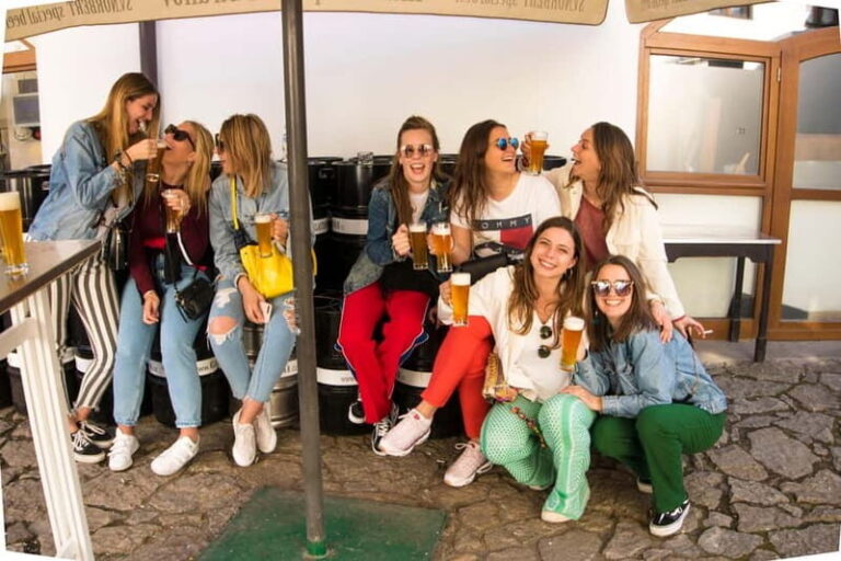 3 hours guided beer experience in a small group - An In-Depth Look at the Prague Beer and Heritage Tour