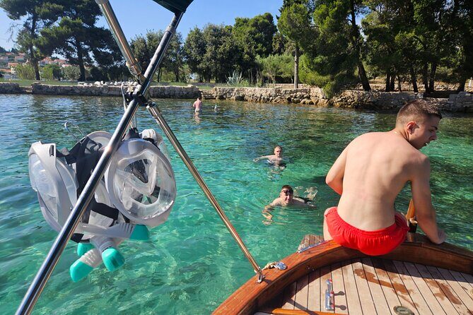 3 Island Swimming and Snorkeling Cruise with Prosecco - Authentic Insights from Travelers