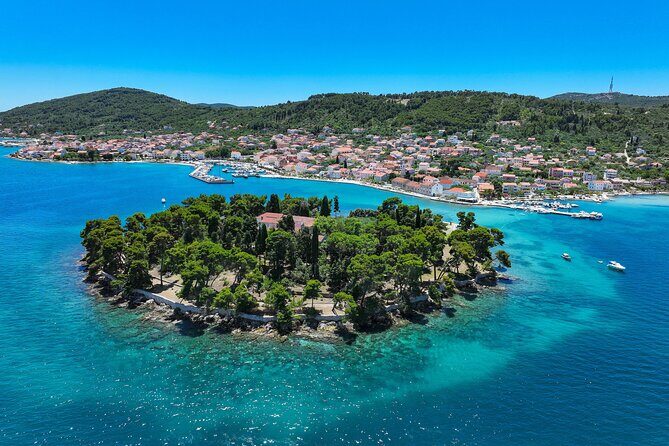 3 Island Tour Swim and Snorkel with Drinks on Traditional Boat - Second Stop: Ugljan Island – A Hidden Bay for Snorkeling