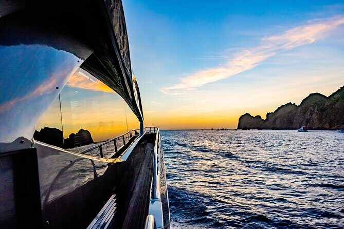 4 Hours Luxury Yacht Charter Tour in Los Cabos on SAVI II - Practical Considerations & Tips