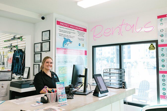 4 Hours Pontoon Rental in Key West - Exploring the Experience