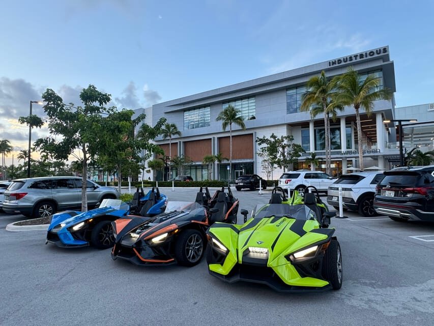 4 Hours Slingshot Rental Miami - We The Best !! - What to Expect During the Rental