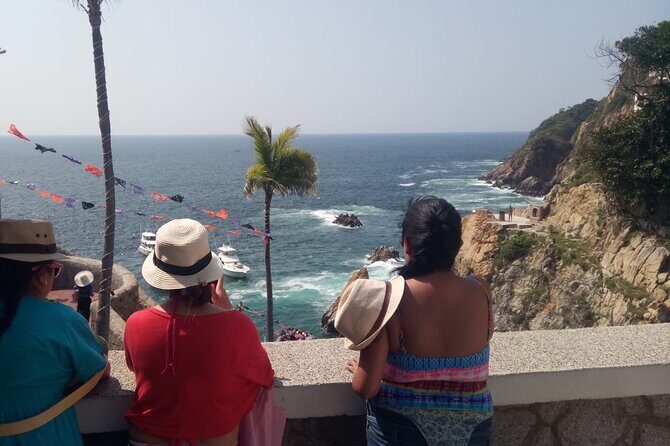 4Hr City Tour for Cruisers or Hotels Mural, Chapel & High Divers - What’s Included and What to Consider