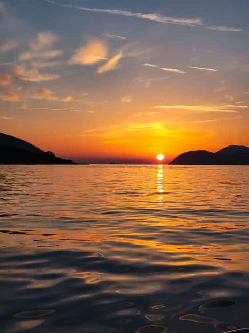 8 hours of Pure Bliss - Private Speedboat Experience - FAQ