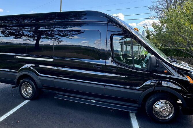 90 Minute Luxury Van Tour of Newport Mansions for Ages 5 Up - Frequently Asked Questions