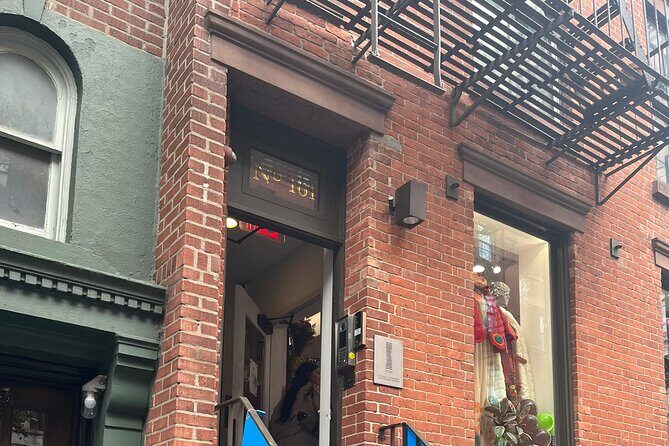 A Complete Unknown Movie Sites Private Tour - Practical Details: What to Expect