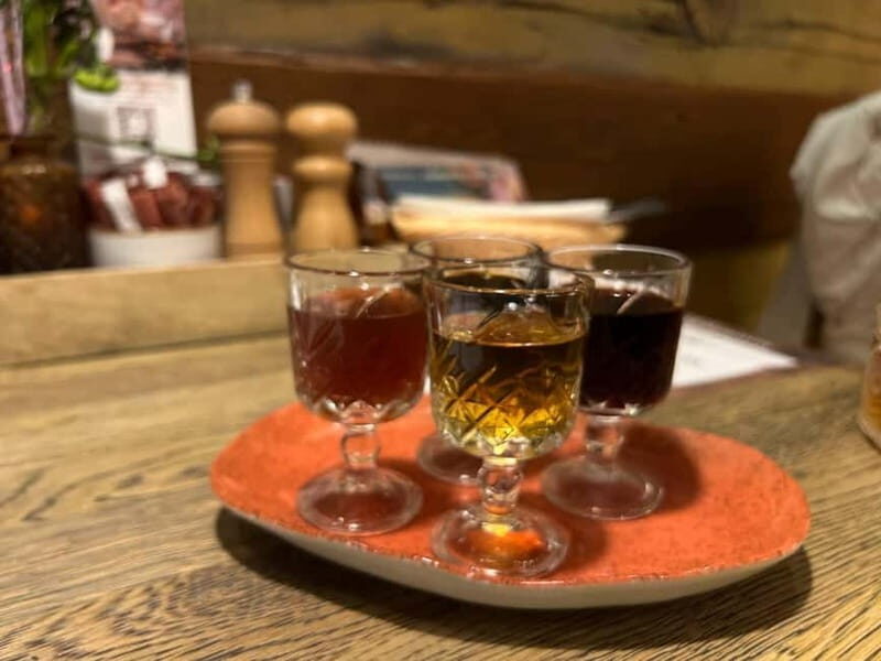 A Taste of Poland: Vodka & Liquor Tasting Tour - Authenticity and Cultural Insight