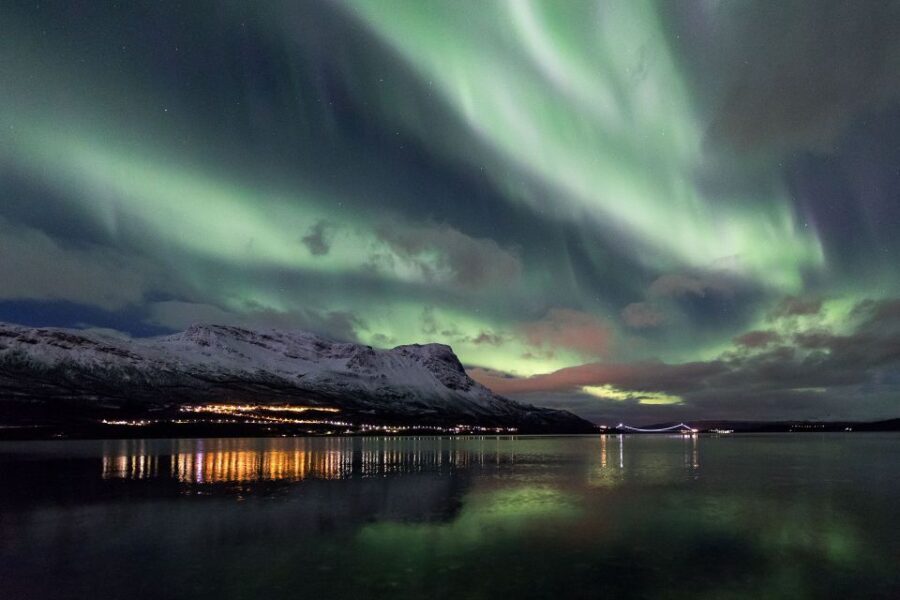 Abisko: Guided Aurora Chase with Hotel Transfers - What to Expect from the Aurora Chase